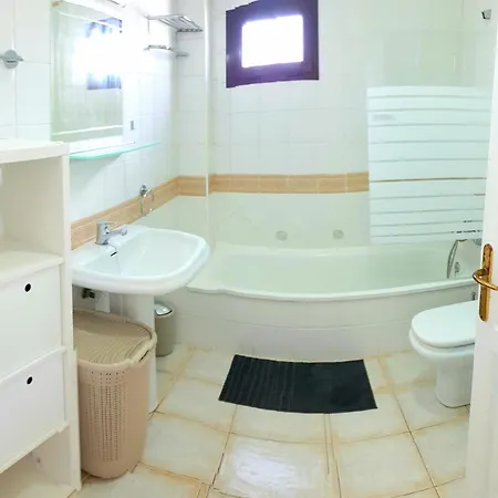 Vista Mar I, Meerblick, 360 Qm, Heated Pool, Hot Tube, Roof Terrace, Gaming Room, Wifi Villa Tías